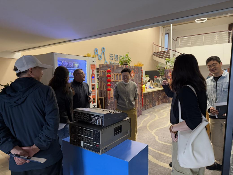 校企携手谋发展 产教融合谱新篇—广播电视学院与云视幻维达成产教融合合作共识