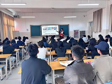 以考促学强技能岗课赛证育新人——文化旅游学院顺利组织急救证考试